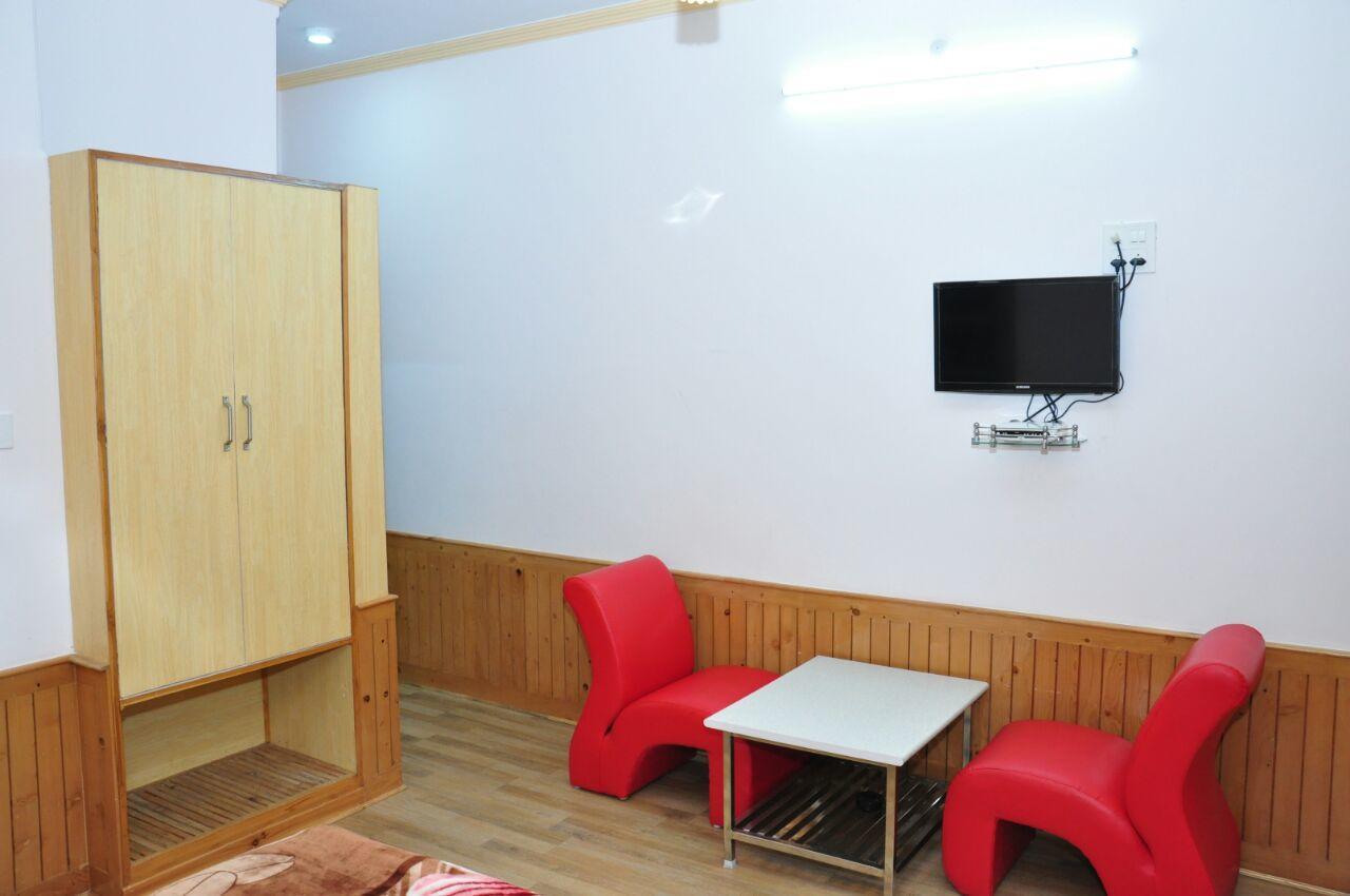 Sara Hotel Нарканда Екстериор снимка