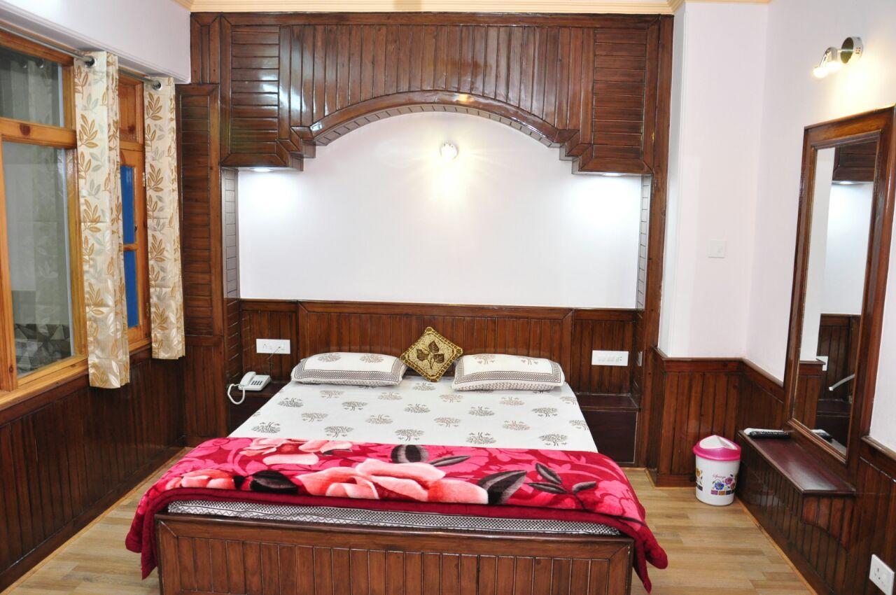 Sara Hotel Нарканда Екстериор снимка